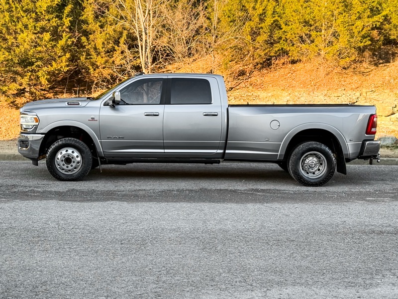 RAM 3500 Laramie Crew Cab LWB 4WD DRW 2019