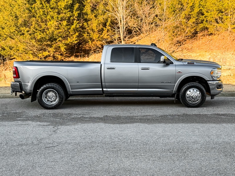 RAM 3500 Laramie Crew Cab LWB 4WD DRW 2019
