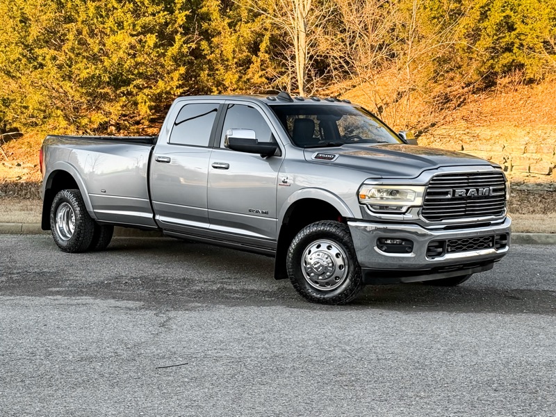 RAM 3500 Laramie Crew Cab LWB 4WD DRW 2019