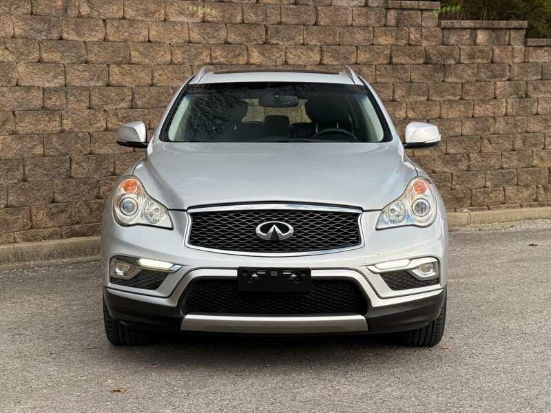 Infiniti QX50 4D SUV RWD 2017