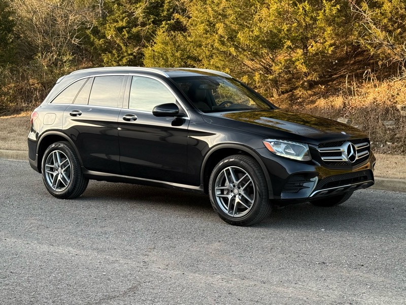 Mercedes-Benz GLC-Class GLC300 4MATIC 2017