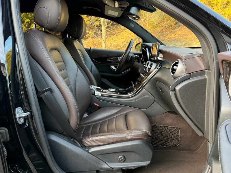 Mercedes-Benz GLC-Class GLC300 4MATIC 2017