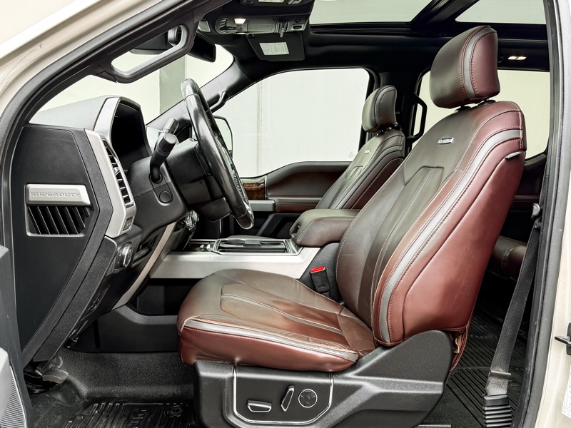 Ford F-250 SD Platinum Crew Cab 4WD 2017