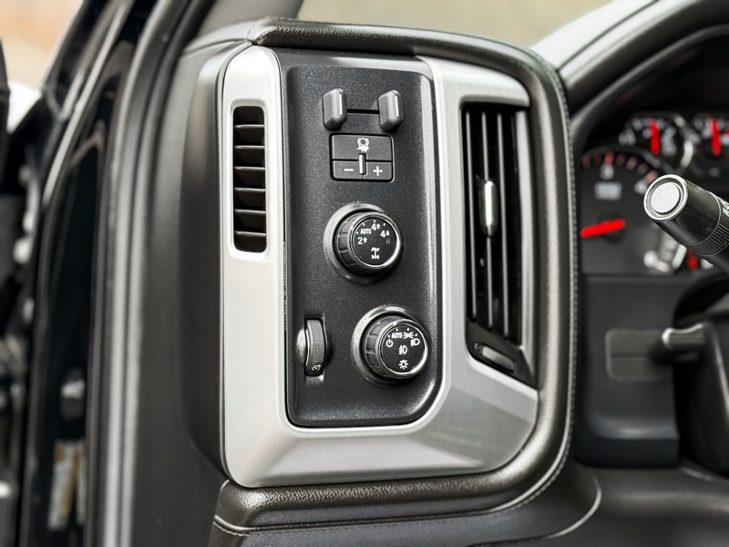 GMC Sierra 1500 SLT Crew Cab 4WD 2014