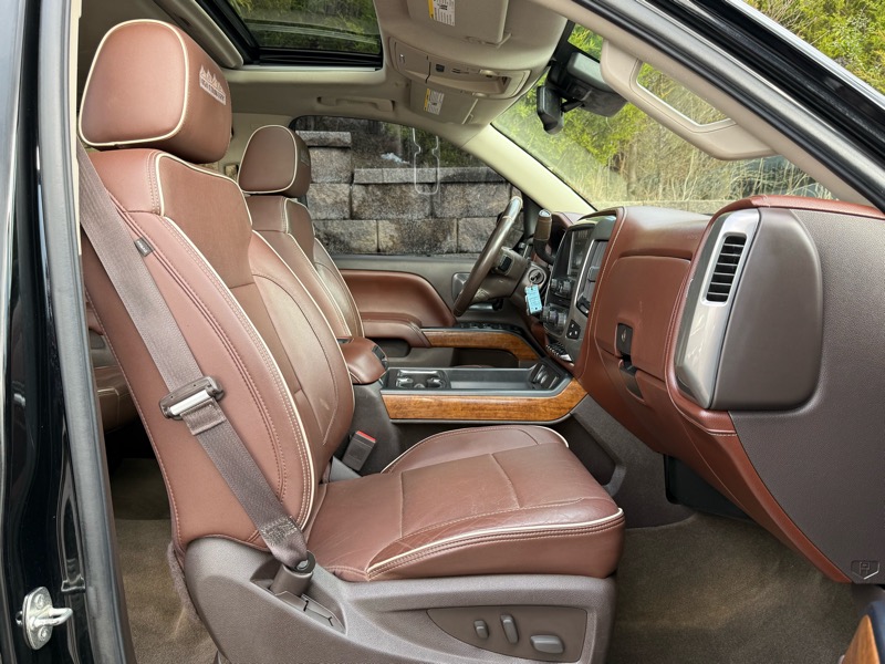 Chevrolet Silverado 1500 High Country Crew Cab 4WD 2016