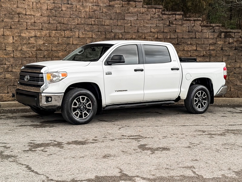 2015 Toyota Tundra SR5 5.7L V8 FFV CrewMax 4WD