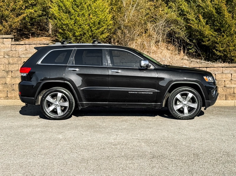 Jeep Grand Cherokee Limited 2WD 2014
