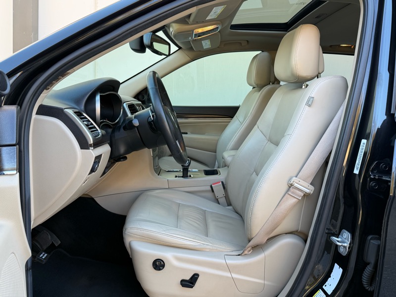 Jeep Grand Cherokee Limited 2WD 2014