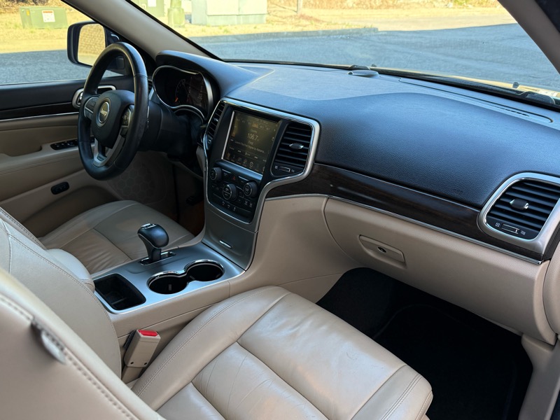 Jeep Grand Cherokee Limited 2WD 2014