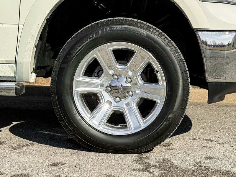 RAM 1500 Laramie Longhorn Crew Cab 4WD 2016