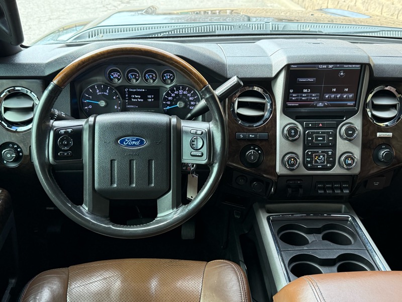 Ford F-250 SD XLT Crew Cab Long Bed 4WD 2016