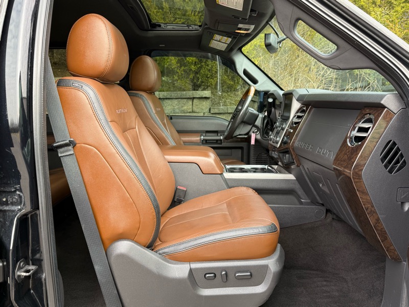 Ford F-250 SD XLT Crew Cab Long Bed 4WD 2016