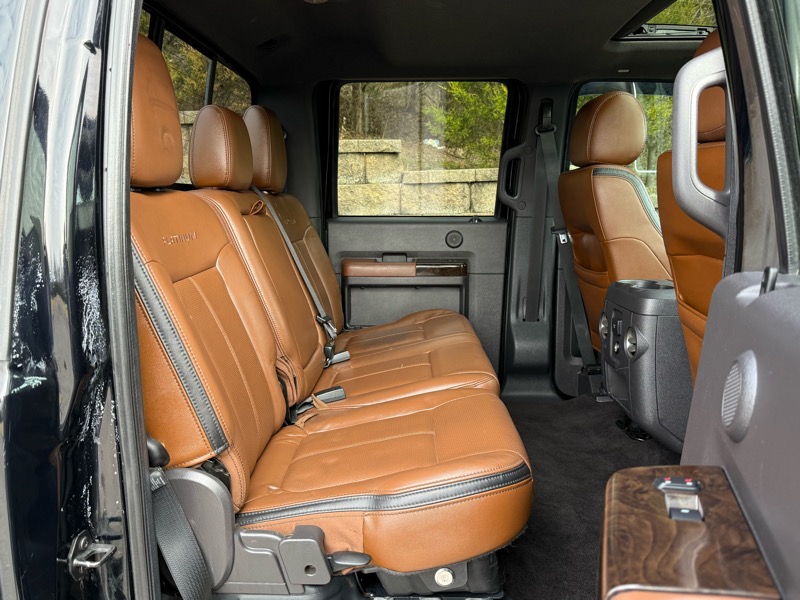 Ford F-250 SD XLT Crew Cab Long Bed 4WD 2016