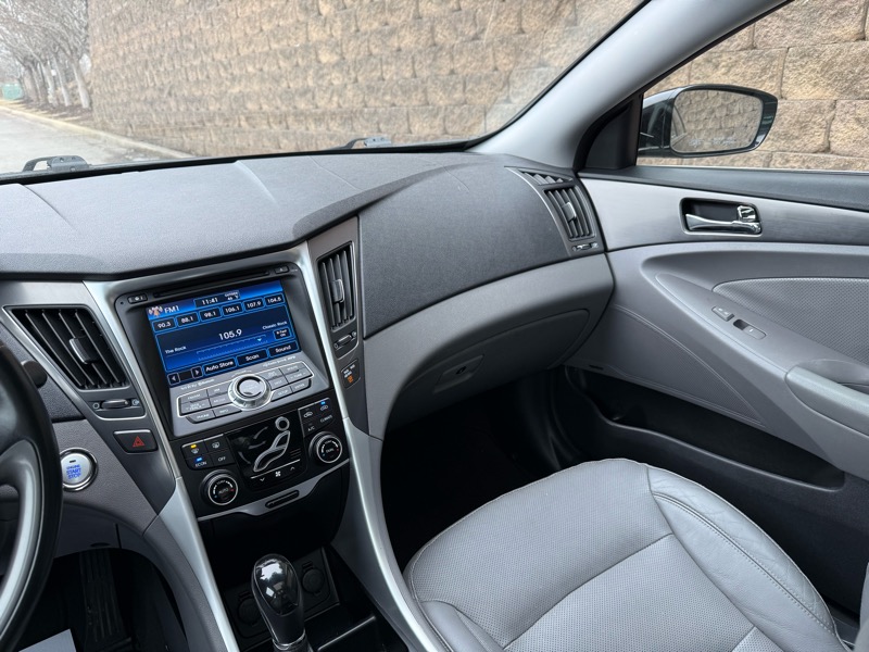 Hyundai Sonata Hybrid Limited 2015