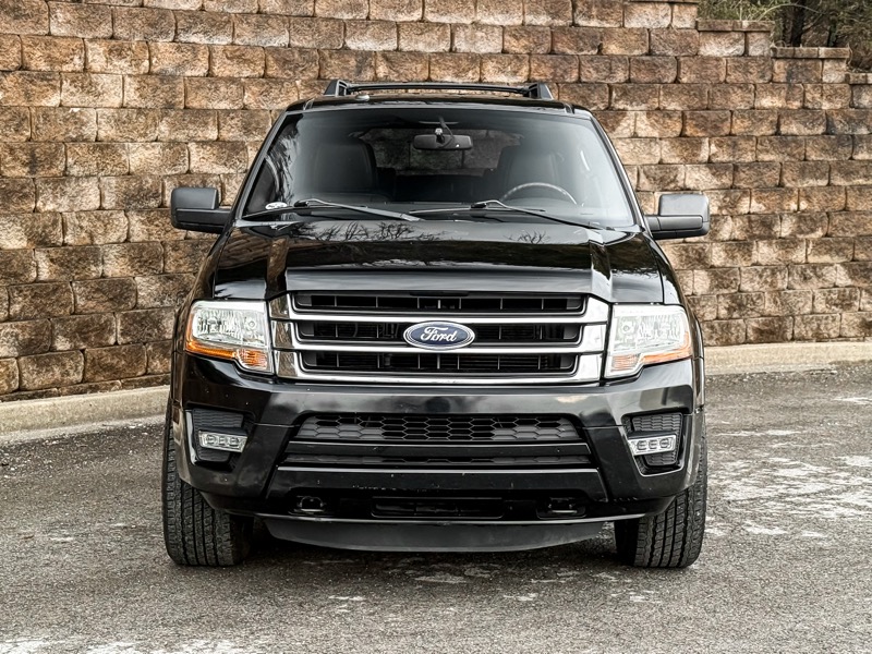 Ford Expedition XLT 4WD 2016