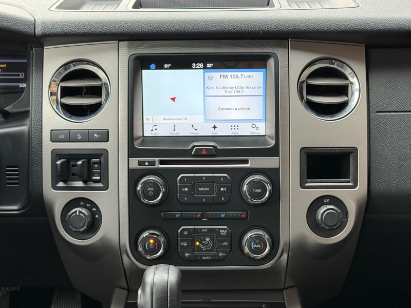 Ford Expedition XLT 4WD 2016