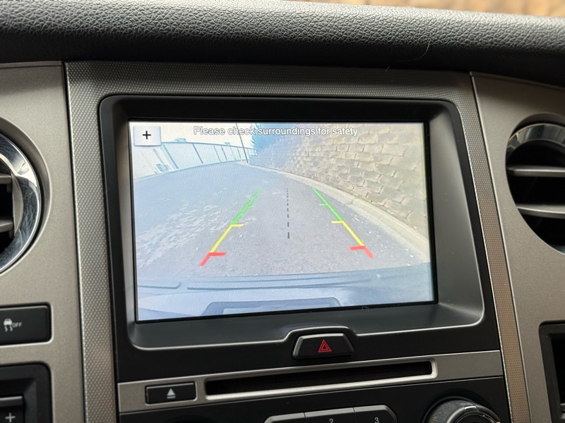 Ford Expedition XLT 4WD 2016