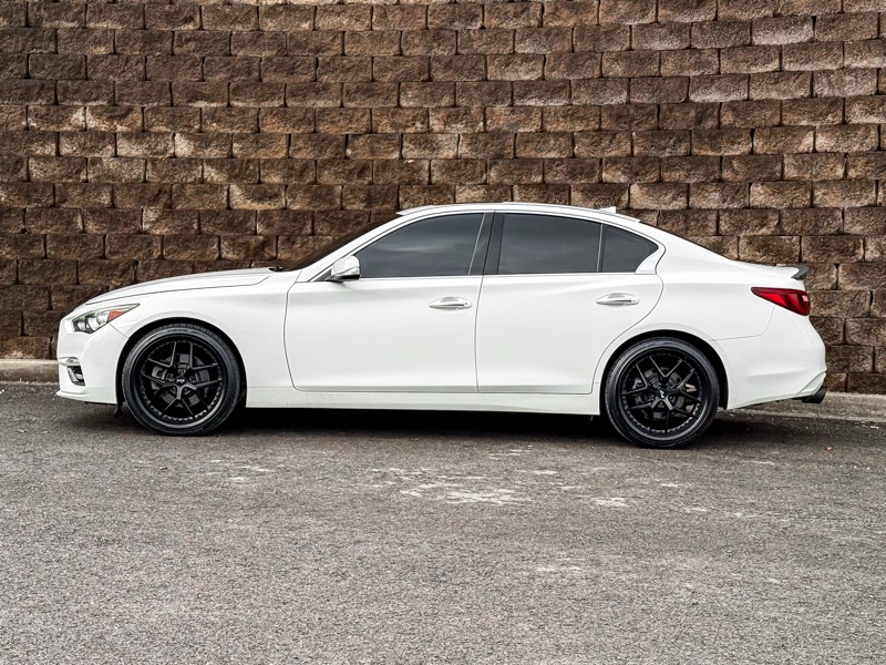 Infiniti Q50 3.0t LUXE AWD 2018