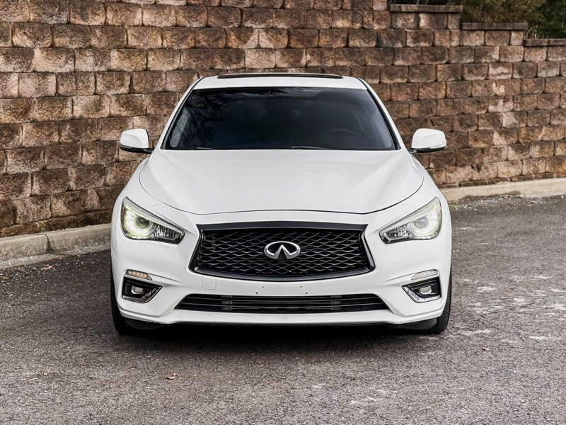 Infiniti Q50 3.0t LUXE AWD 2018