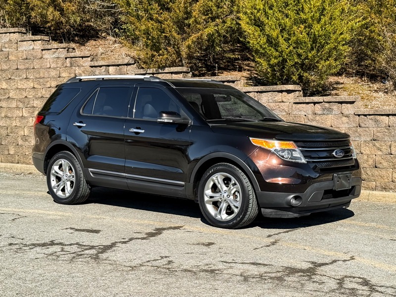 Ford Explorer Limited FWD 2013