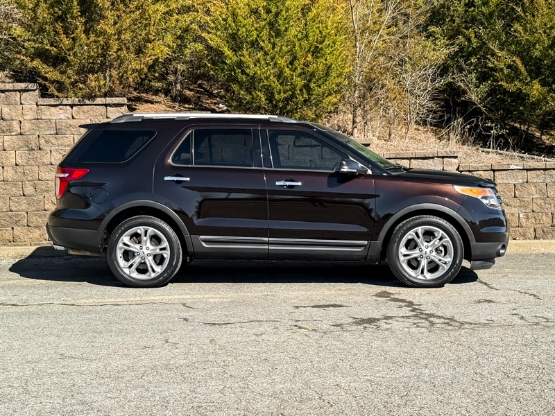 Ford Explorer Limited FWD 2013