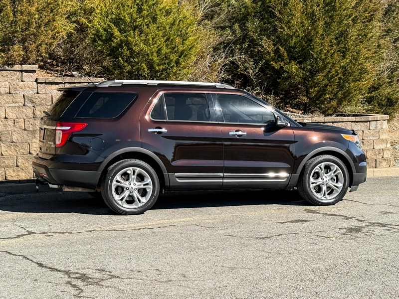 Ford Explorer Limited FWD 2013