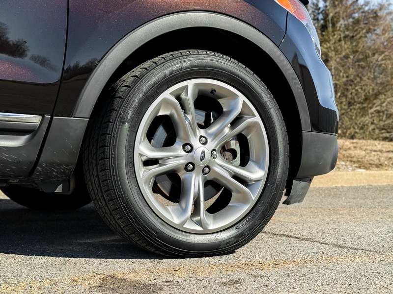 Ford Explorer Limited FWD 2013