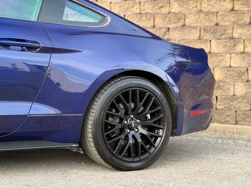 Ford Mustang V6 Coupe 2016