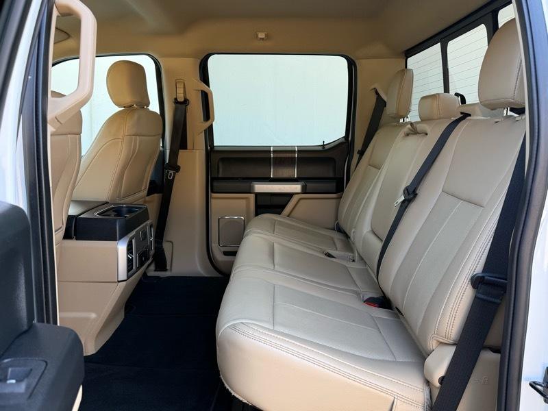 Ford F-250 SD Lariat Crew Cab 4WD 2020