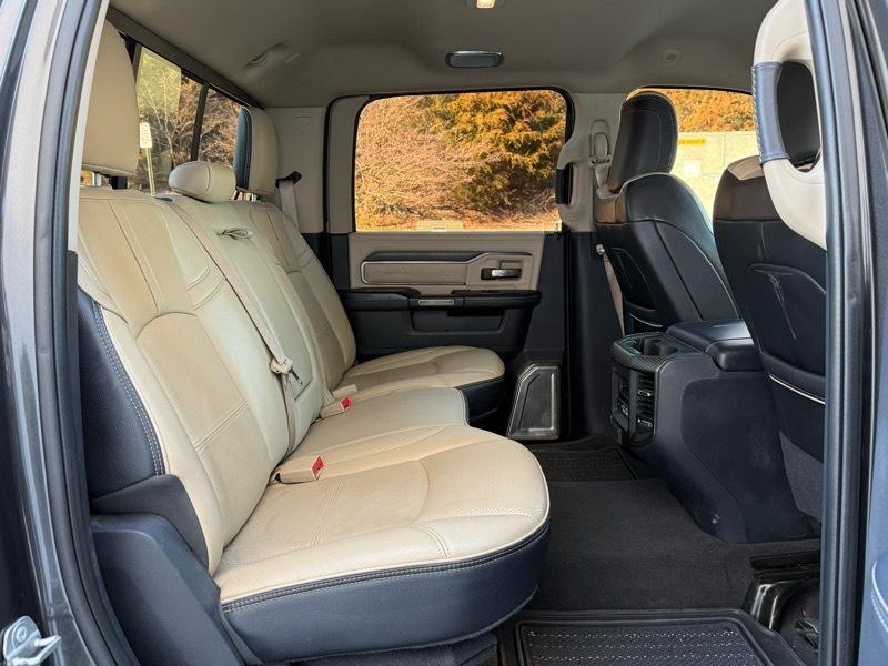 RAM 2500 Limited Crew Cab SWB 4WD 2022