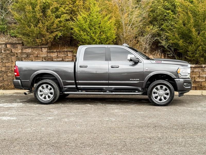 RAM 2500 Limited Crew Cab SWB 4WD 2022