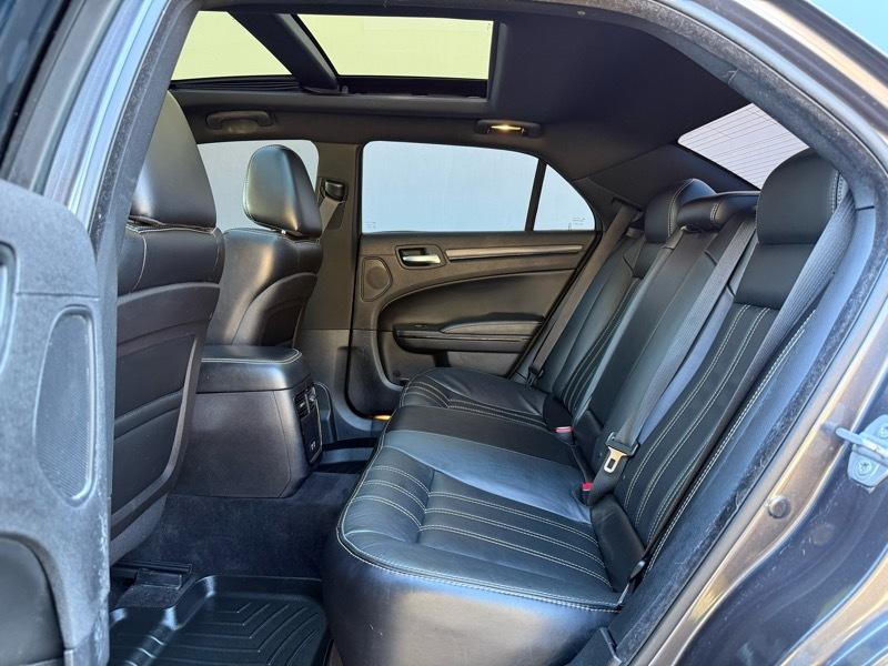 Chrysler 300 S V6 RWD 2015