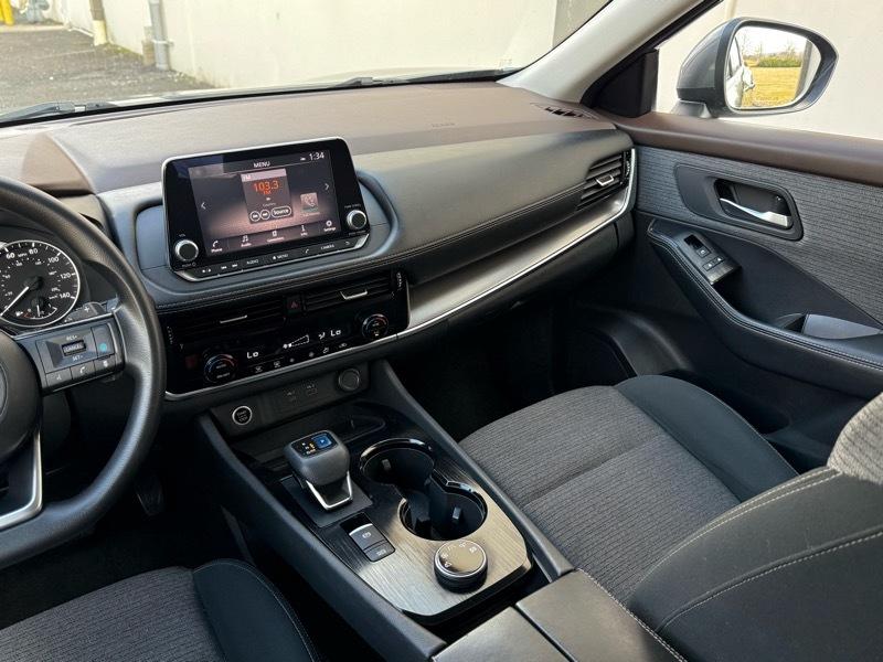 Nissan Rogue SV AWD 2021