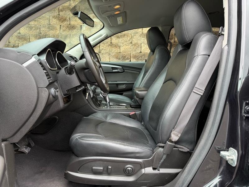 Chevrolet Traverse LT FWD 2012