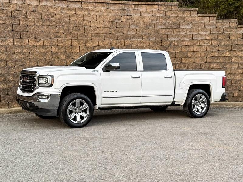 GMC Sierra 1500 SLT Crew Cab 4WD SWB 2018