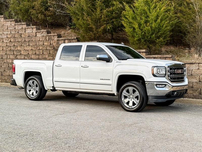 GMC Sierra 1500 SLT Crew Cab 4WD SWB 2018