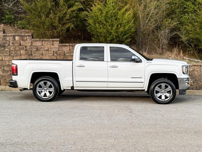 GMC Sierra 1500 SLT Crew Cab 4WD SWB 2018