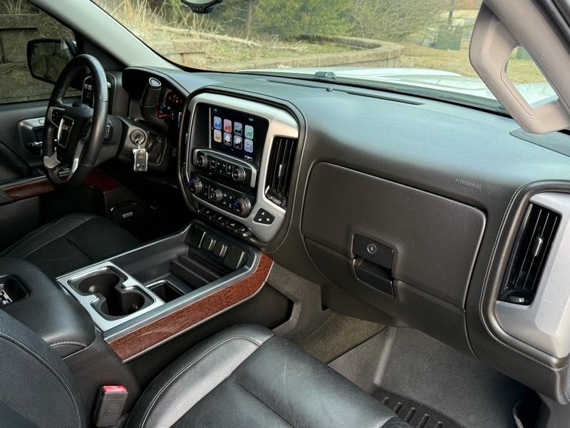 GMC Sierra 1500 SLT Crew Cab 4WD SWB 2018