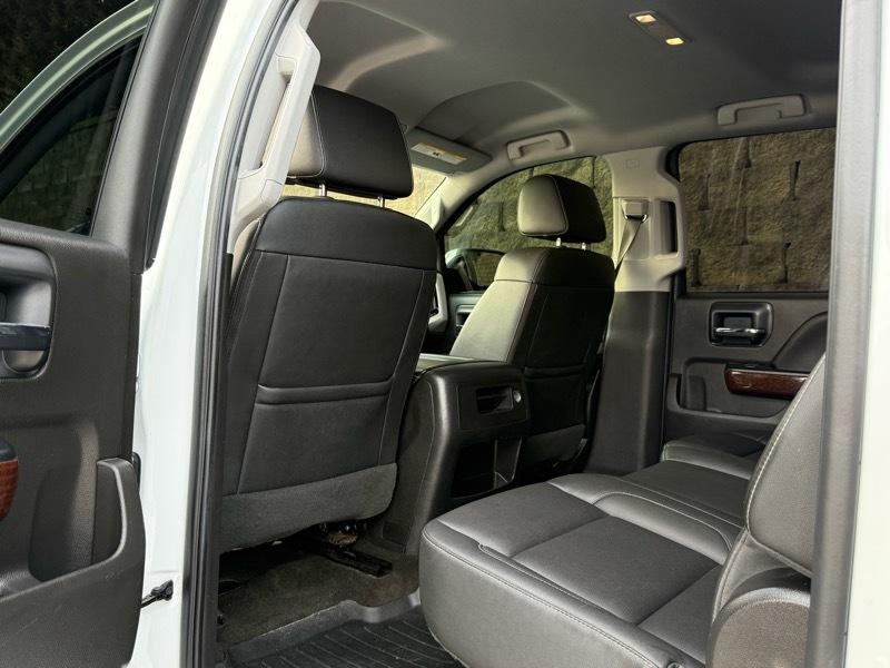 GMC Sierra 1500 SLT Crew Cab 4WD SWB 2018