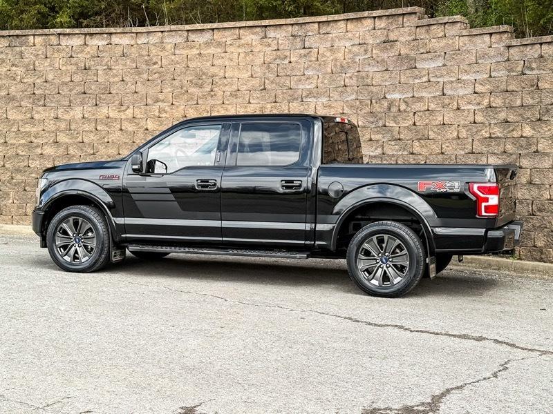 Ford F-150 XLT SuperCrew 4WD 2018