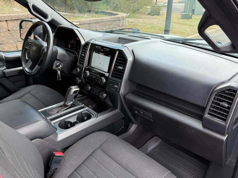 Ford F-150 XLT SuperCrew 4WD 2018