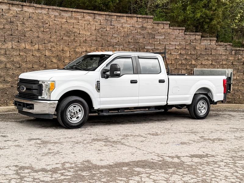 2017 Ford F-250 SD XL Crew Cab 2WD