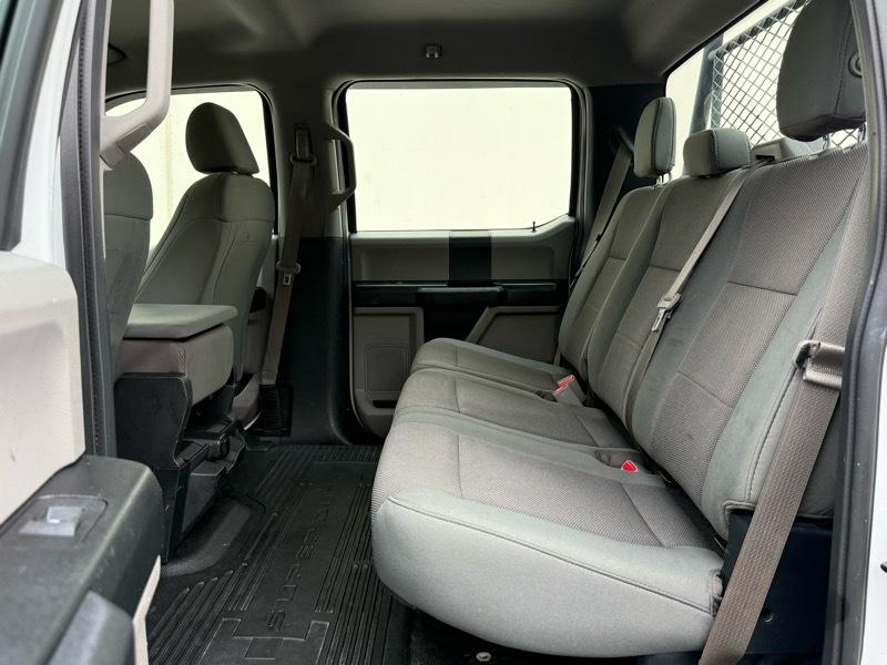 Ford F-250 SD XL Crew Cab 2WD 2017