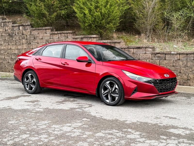 Hyundai Elantra SEL 2023