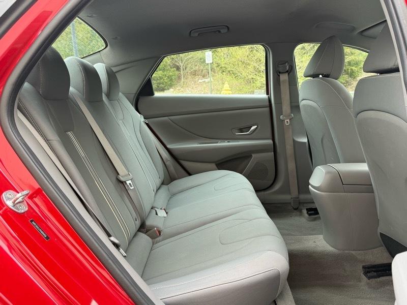 Hyundai Elantra SEL 2023