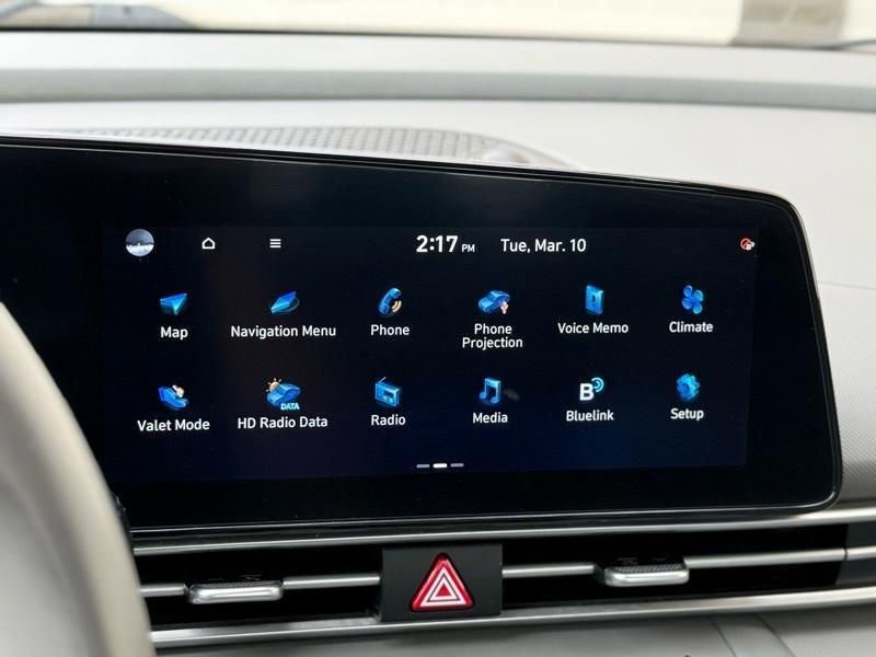 Hyundai Elantra SEL 2023