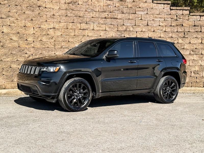 2019 Jeep Grand Cherokee Altitude 4x2