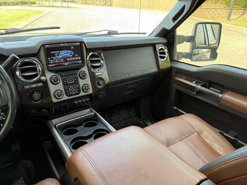 Ford F-250 SD Platinum Crew Cab 4WD 2015