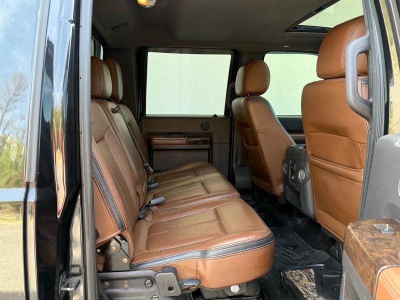 Ford F-250 SD Platinum Crew Cab 4WD 2015