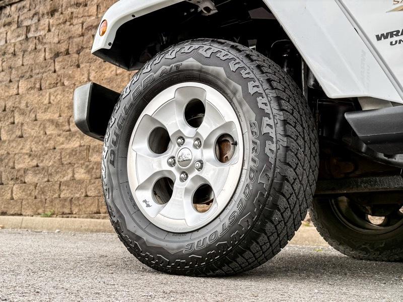 Jeep Wrangler Unlimited Sahara 4WD 2014